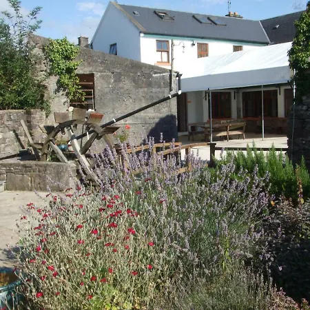 Clare Ecolodge Feakle