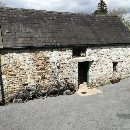 Pensión Clare Ecolodge *