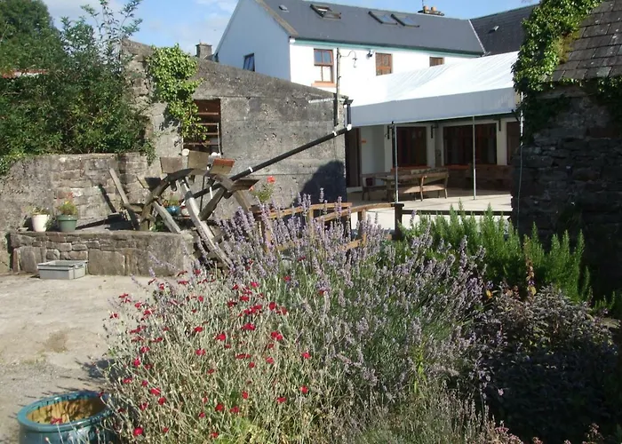 Clare Ecolodge Feakle